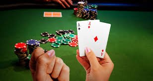 Live dealer roulette and blackjack studio interface